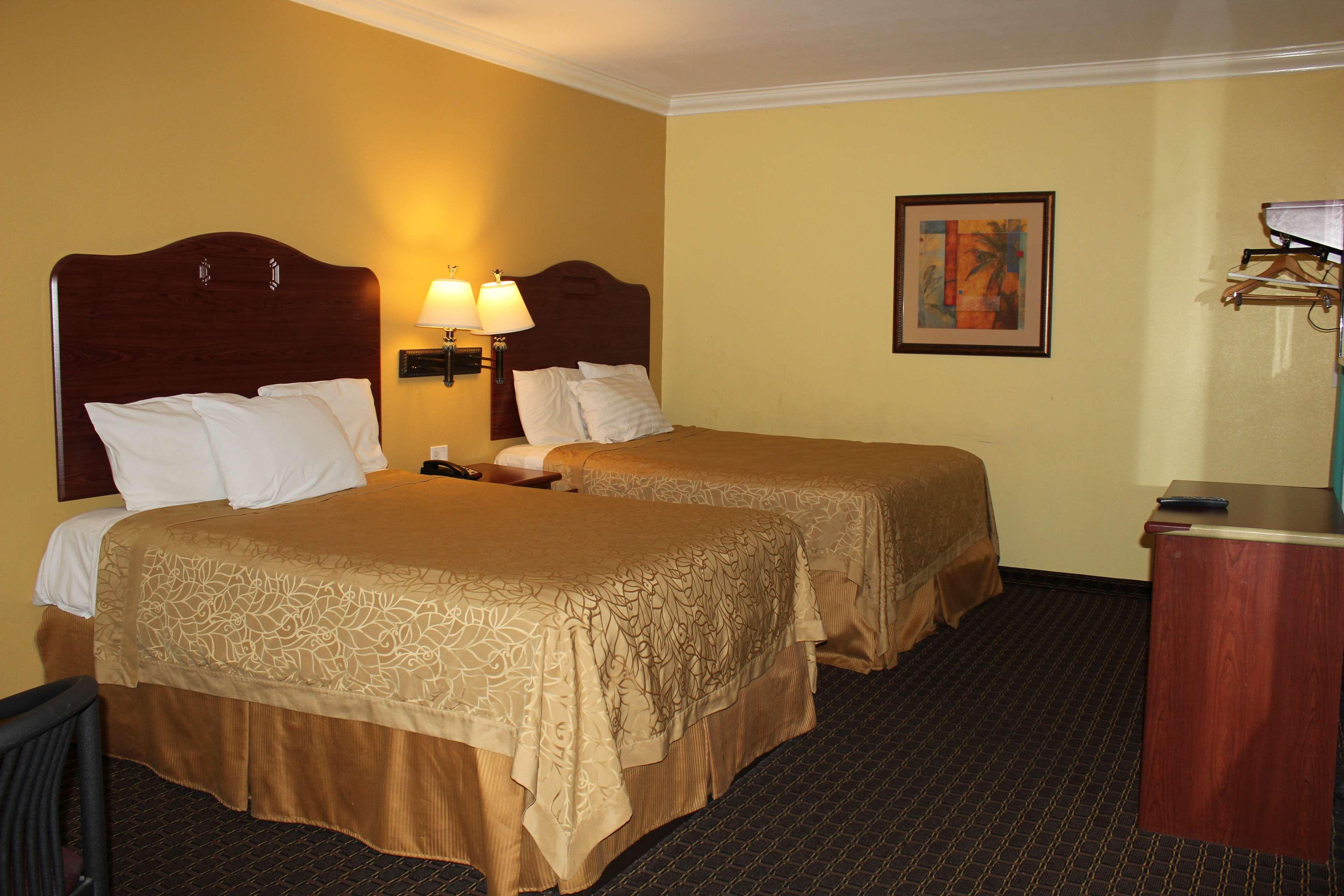 Best Western Jacksonville Inn Exterior photo