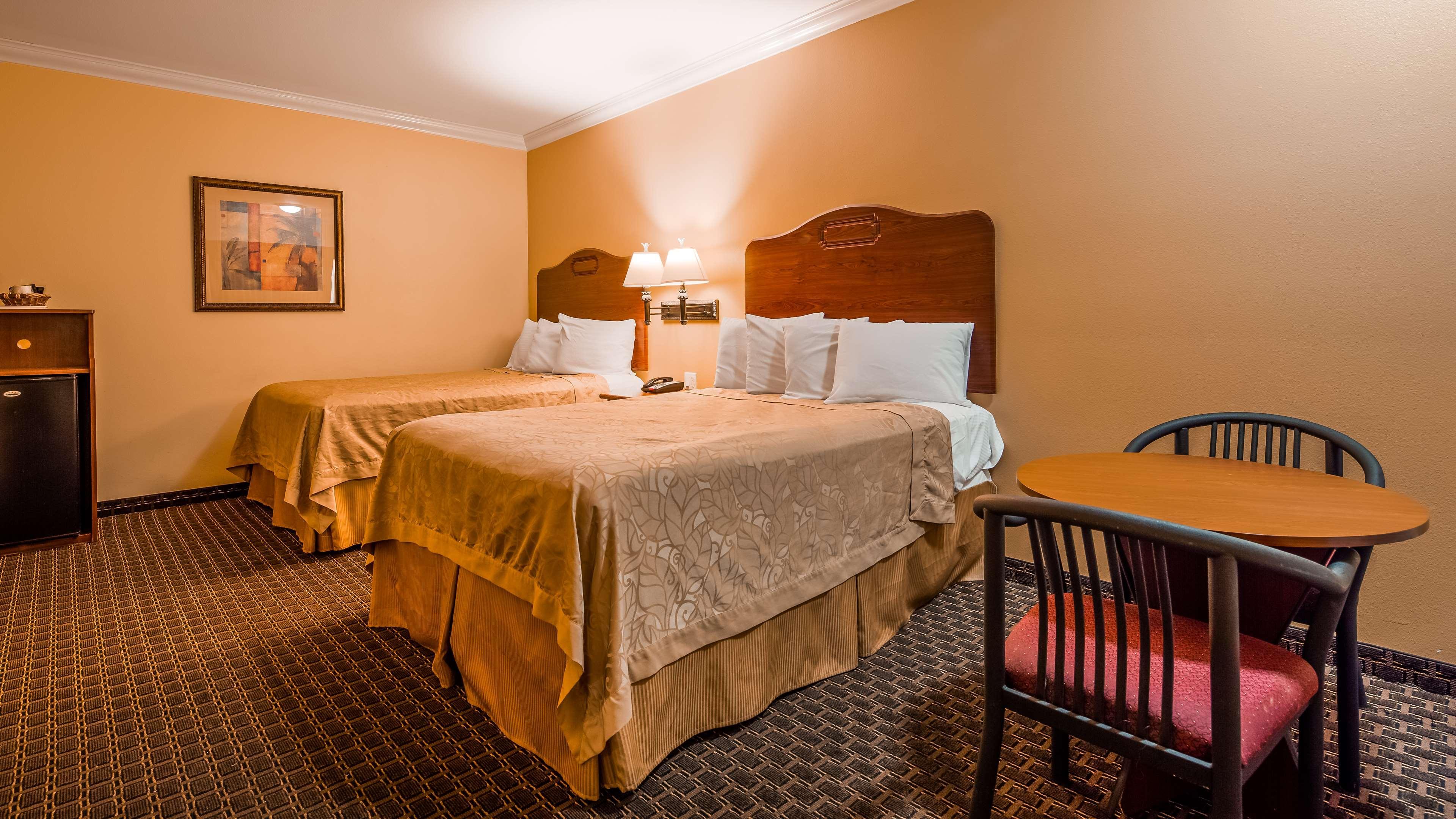 Best Western Jacksonville Inn Exterior photo